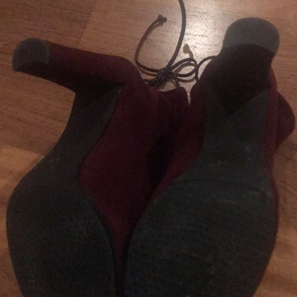 Stuart Weitzman Catch High Heel Suede Boot - Picture 6 of 8